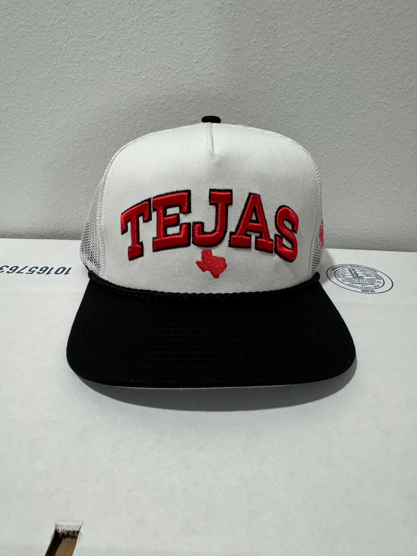 *BLEMISHED* "Matador" Red,Black