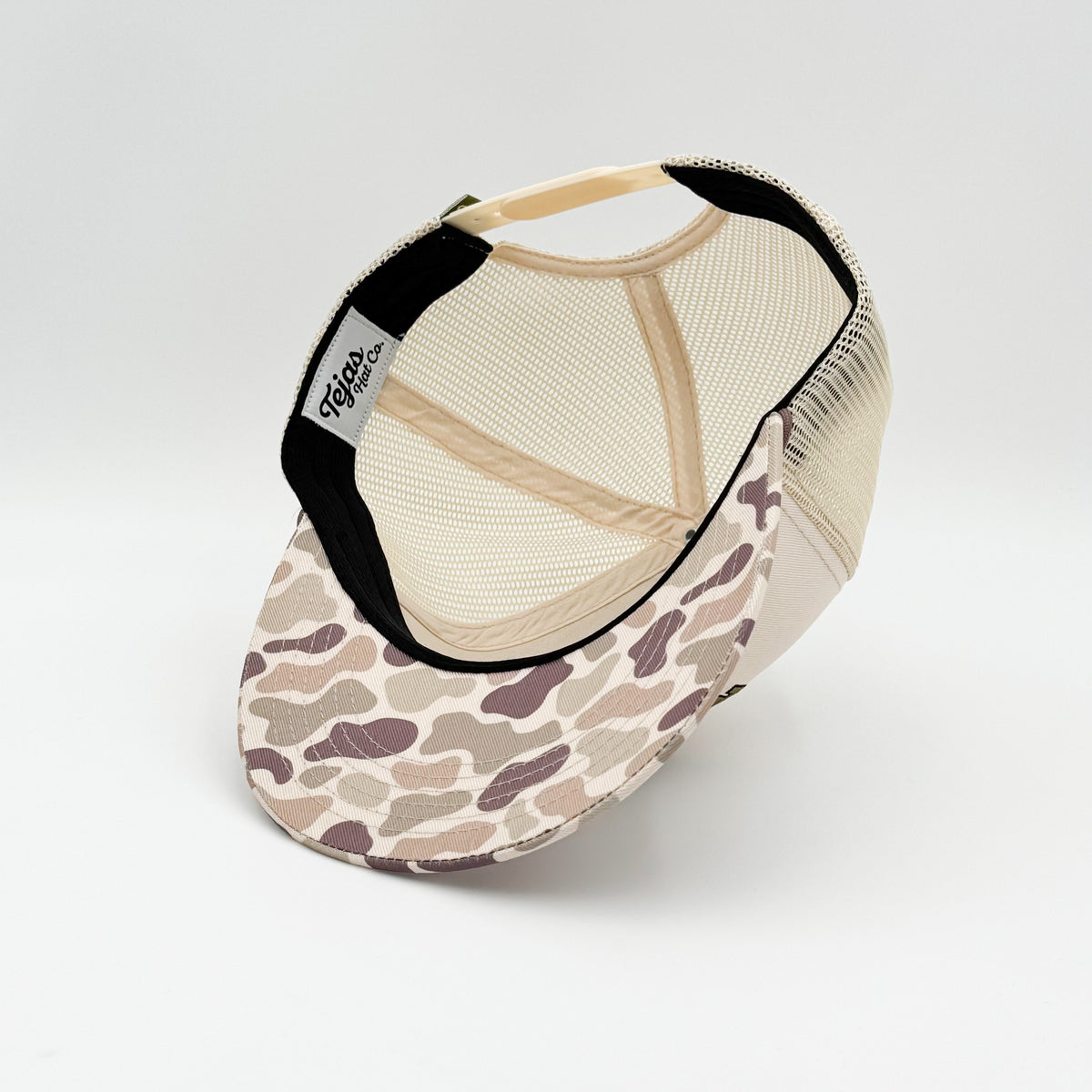 “Tejas Dove” Cream, Camo